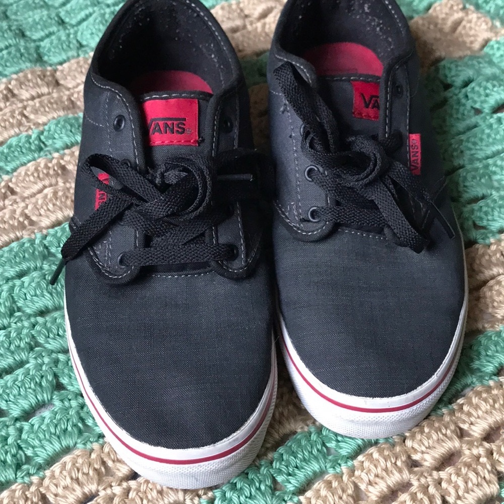 Class grey low top vans